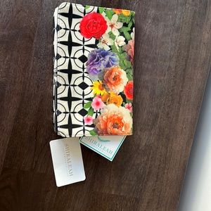 Shiraleah brand new floral Clutch